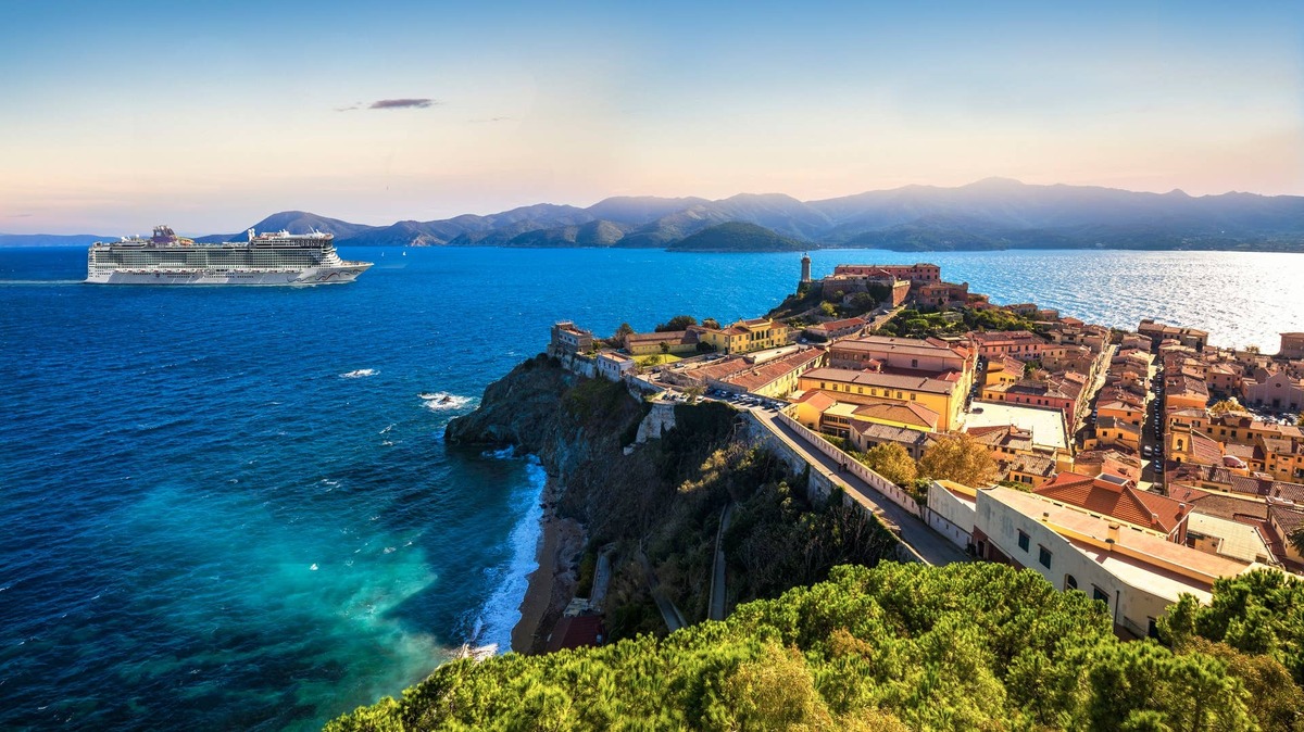  Norwegian swapped a Spain and Morocco cruise with an Italy-focused sailing. 