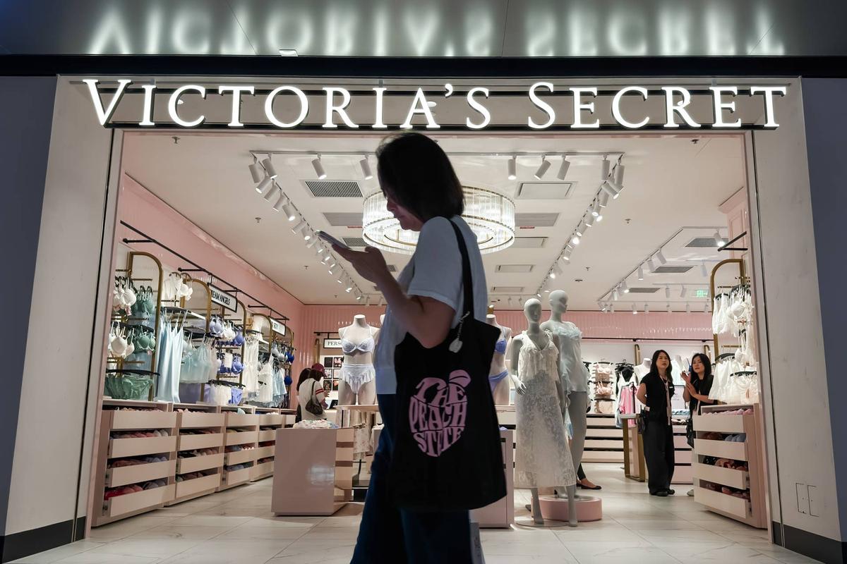 Victoria's Secret is on the cusp of a turnaround 