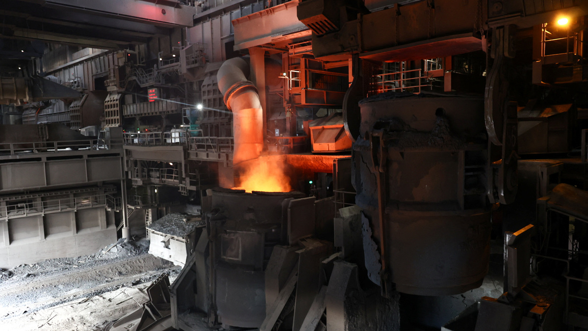 A ThyssenKrupp steel factory in Duisburg, Germany, November 5, 2025. REUTERS/Leon Kuegeler