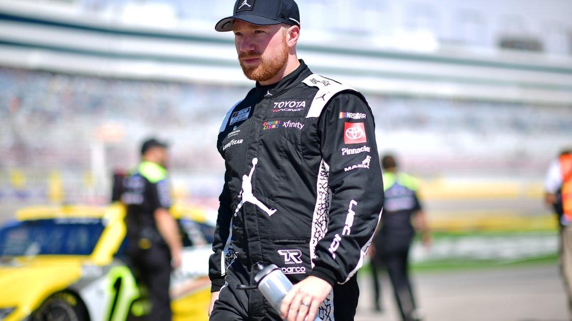 Teammates Tyler Reddick, Bubba Wallace qualify 1-2 in Darlington  