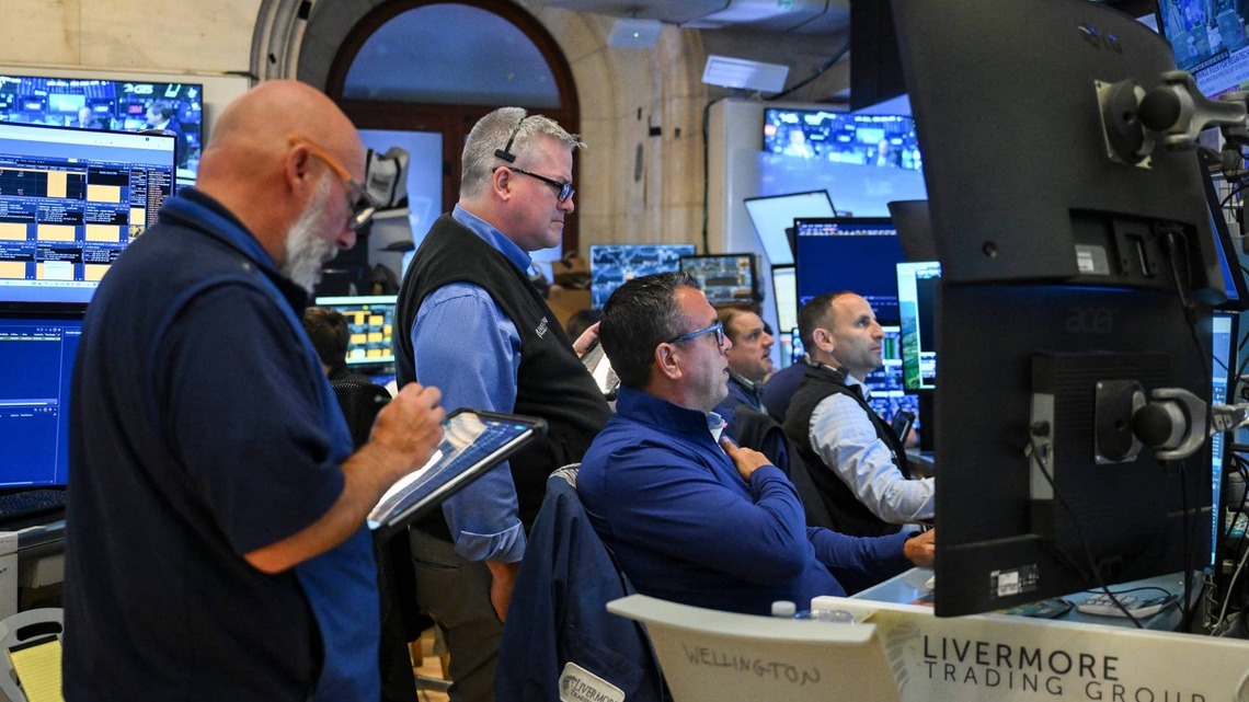 Michael Burry sends loud signal to stock market investors 