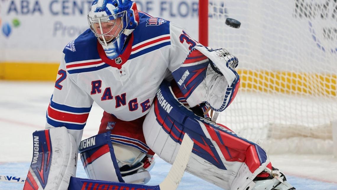 Jonathan Quick loses final NHL game as Panthers beat Rangers 