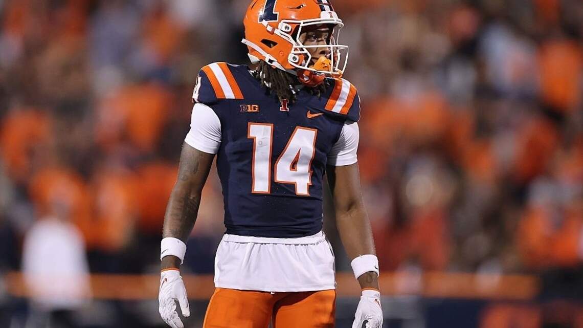 Healthy Xavier Scott ready for final season at Illinois
