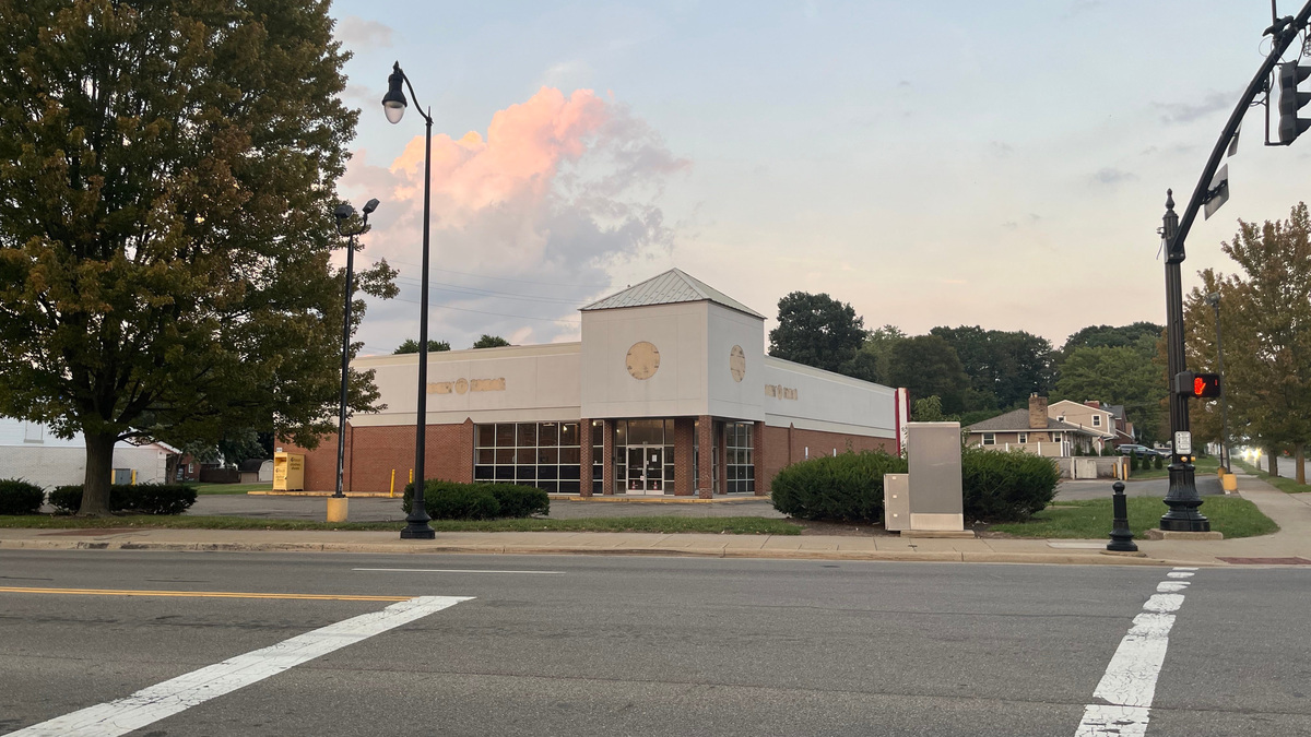 Plasma donation center to open at former Family Dollar in North Canton