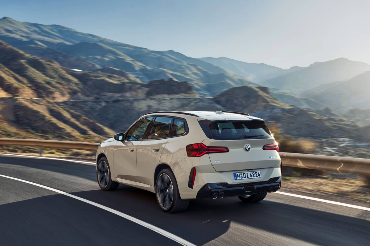  2026 BMW X3 BMW