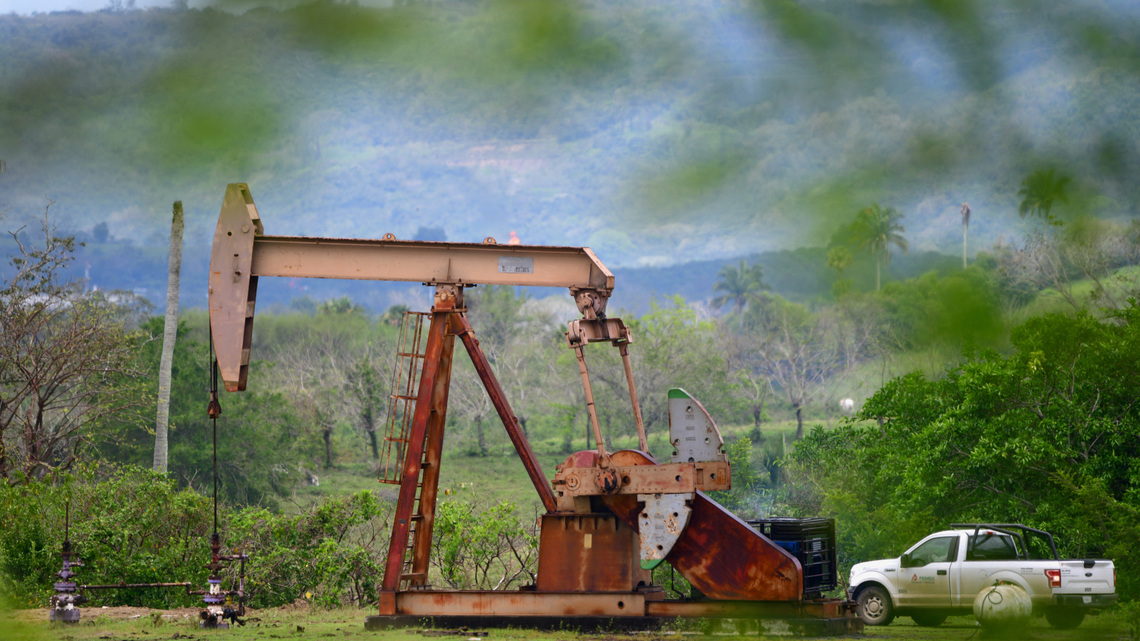 Analysts raise 2026 oil forecasts on prolonged Gulf disruption 
