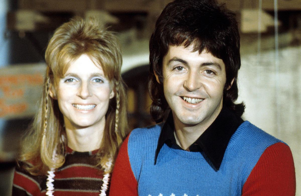 Linda McCartney and husband Paul McCartney of Wings posed in 1973.Michael Putland/Getty Images