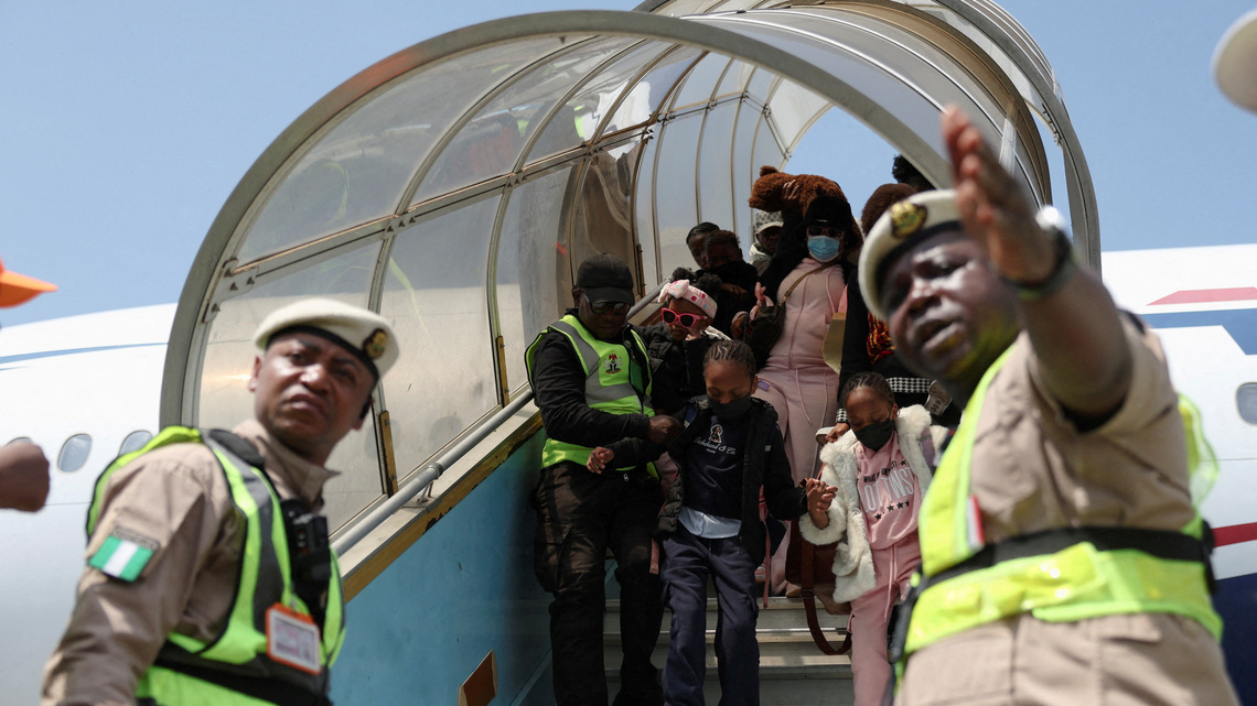 Nigeria and South Africa seek to ease tensions over xenophobic attacks 