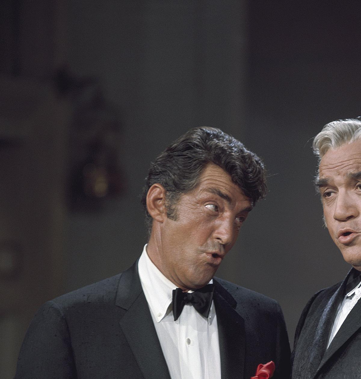 ‘The Dean Martin Show’: (l-r) Dean Martin and Lorne GreeneNBCU Photo Bank