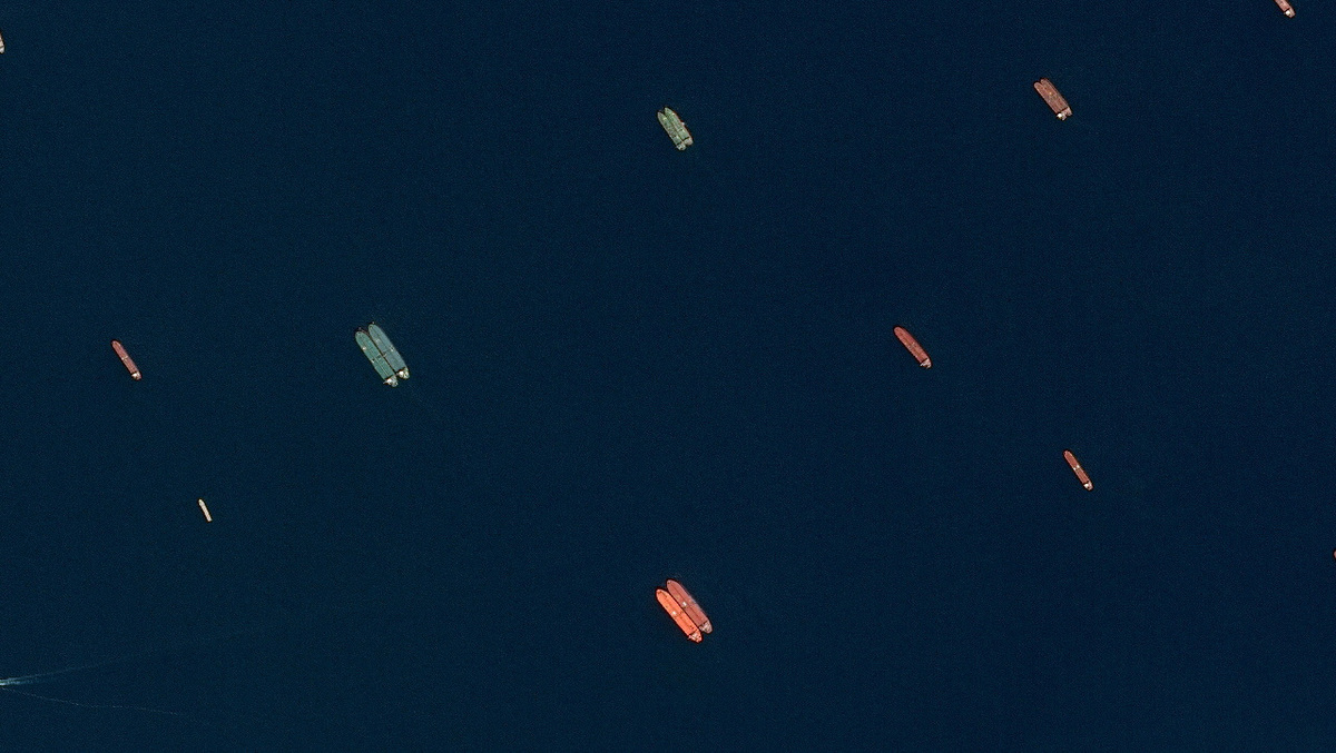 A satellite image of side-by-side ships at sea, off the coast of Sohar, Oman, June 9, 2026.  SPOT © CNES 2026, Distribution Airbus DS/Handout via REUTERS