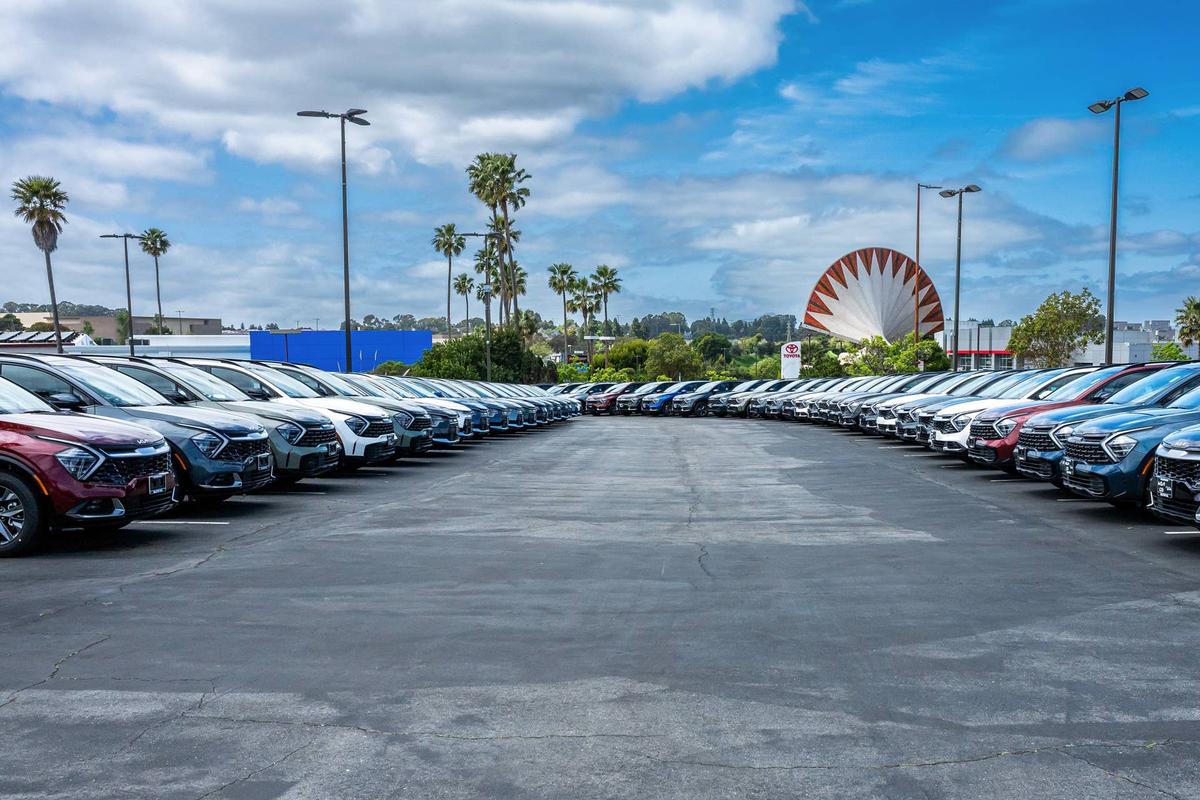  Kia vehicles at a Kia Dealership in Richmond, California