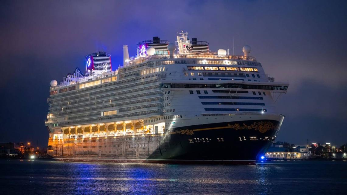 Disney cruise gets canceled after families board ship 