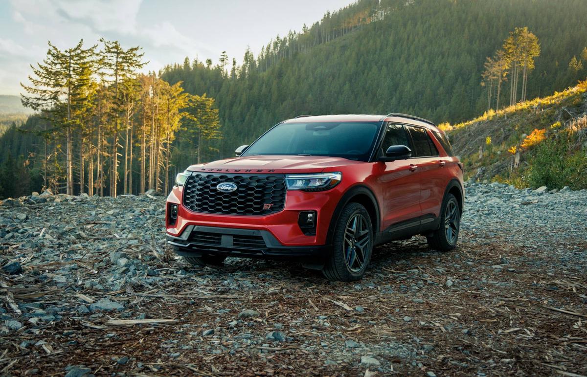  2025 Ford Explorer Ford