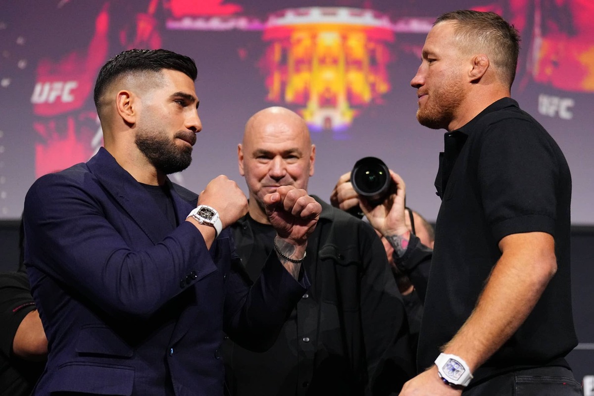  (L-R) Ilia Topuria and Justin Gaethje face off during the UFC Freedom 250 press conference at Prudential Center in Newark, New Jersey. Chris Unger/Zuffa LLC via Getty Images