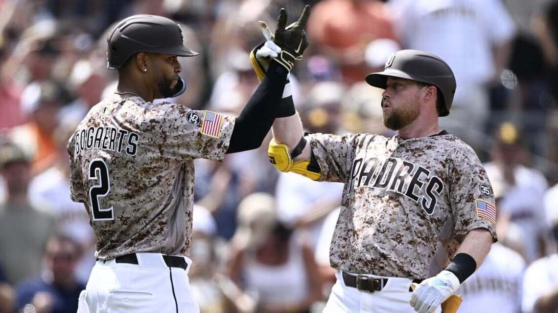 Jake Cronenworth homers twice as red-hot Padres defeat Marlins