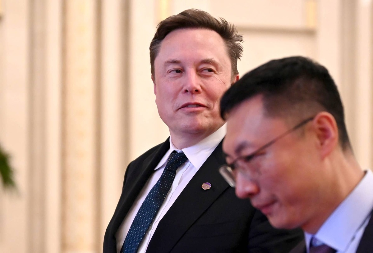  Tesla gets rare praise from one of its toughest rivals. 