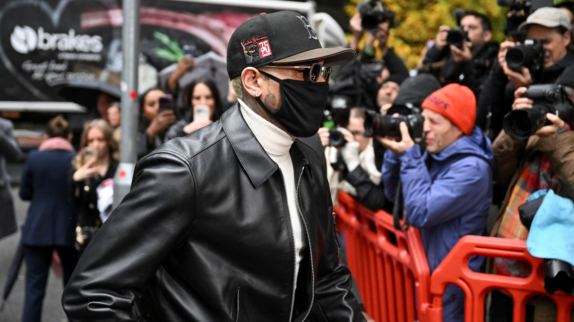 US singer Chris Brown spared jail for UK nightclub attack
