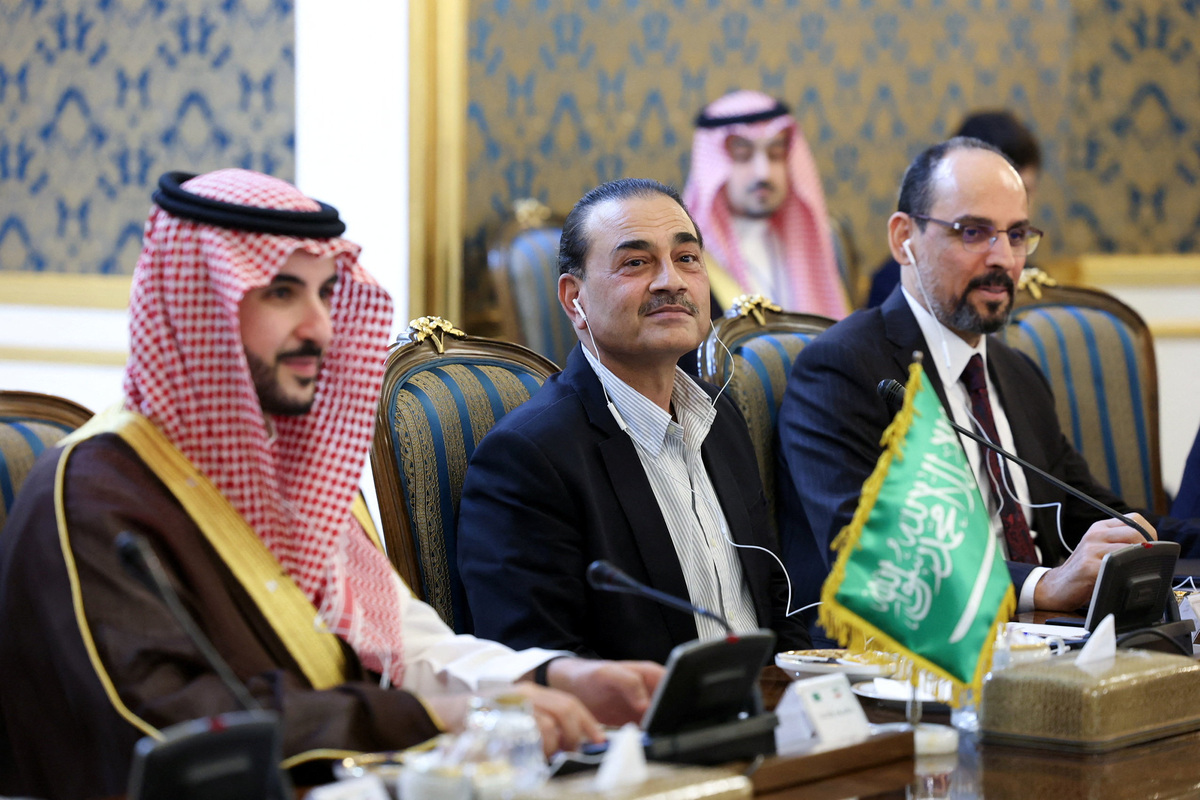 Saudi defence pact countries push for peace in Tehran as Houthis launch ...