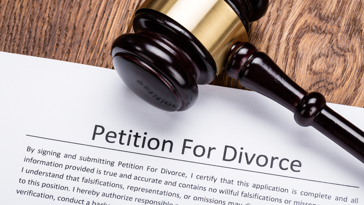 Ask Anna: When should you stop trying to save your marriage?