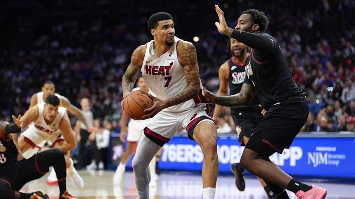  Nov 23, 2025; Philadelphia, Pennsylvania, USA; Miami Heat center Kel'el Ware (7) drives against Philadelphia 76ers center Andre Dummond (1) in the second quarter at Xfinity Mobile Arena. Mandatory Credit: Kyle Ross-Imagn Images | Kyle Ross-Imagn Images 