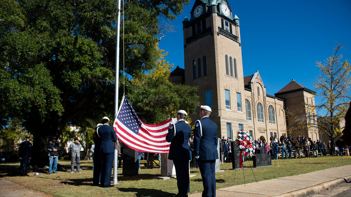 Guide to Veterans Day events across Montgomery | Miami Herald