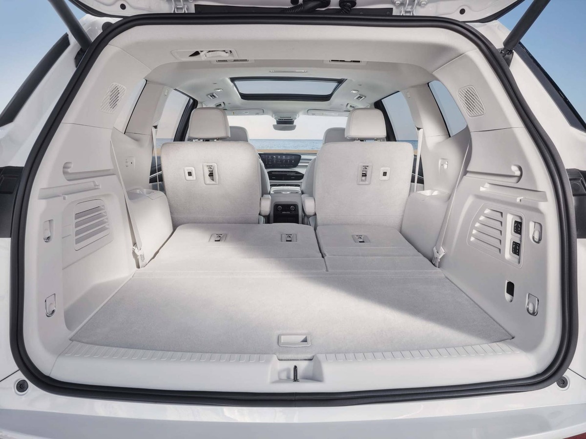  2026 Buick Enclave Avenir