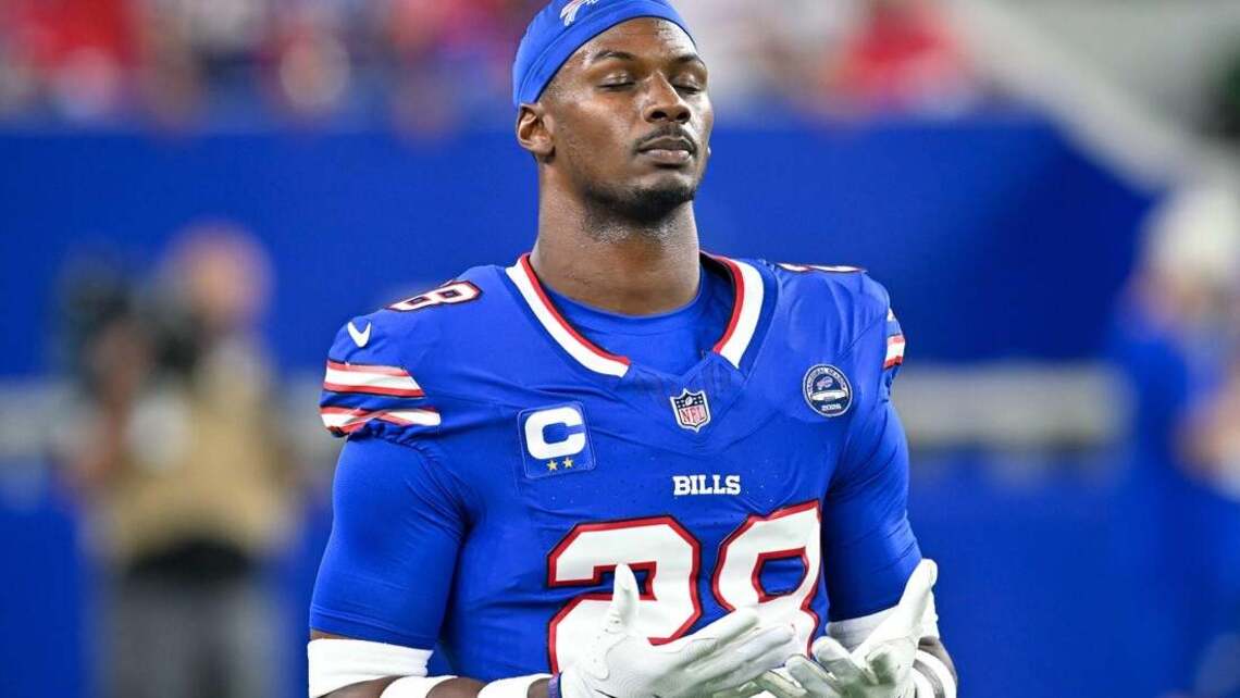 Second spitter: Bills' Sam Franklin Jr. suspended 1 game