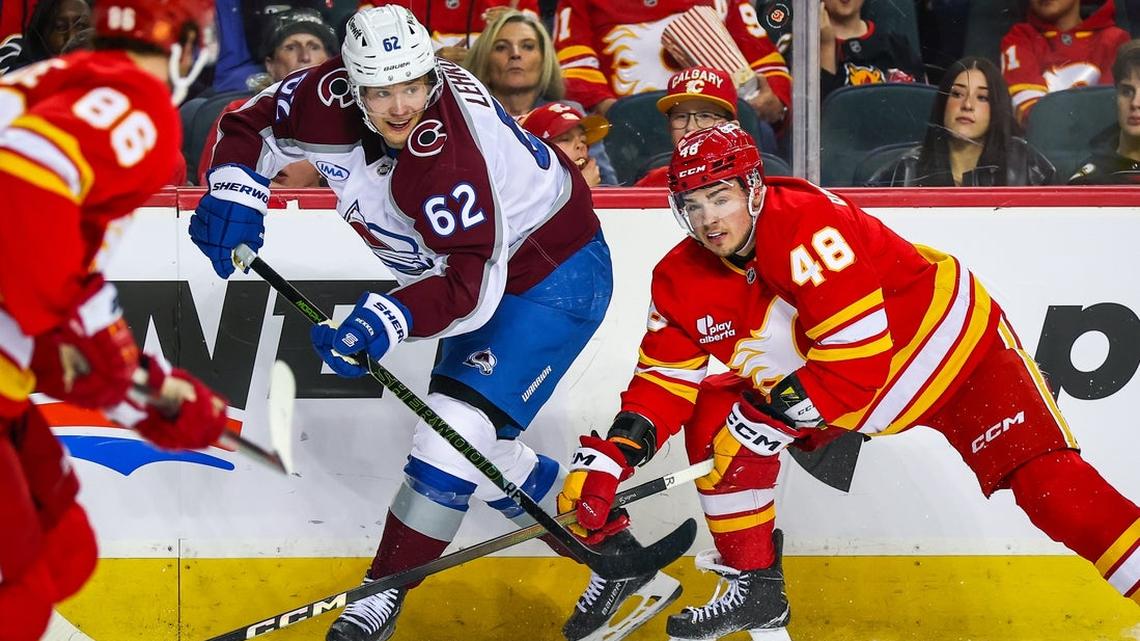Avalanche down Flames, tie franchise's season mark for points 