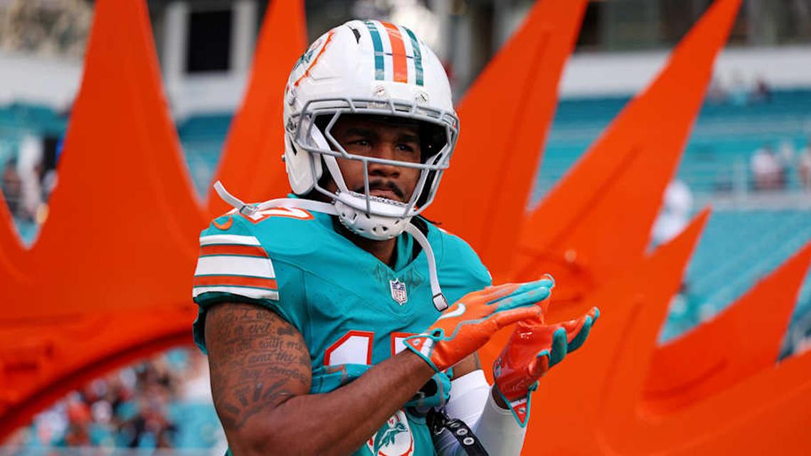 How the Dolphins Track Record With Top 10 Picks Just Keeps Getting Worse