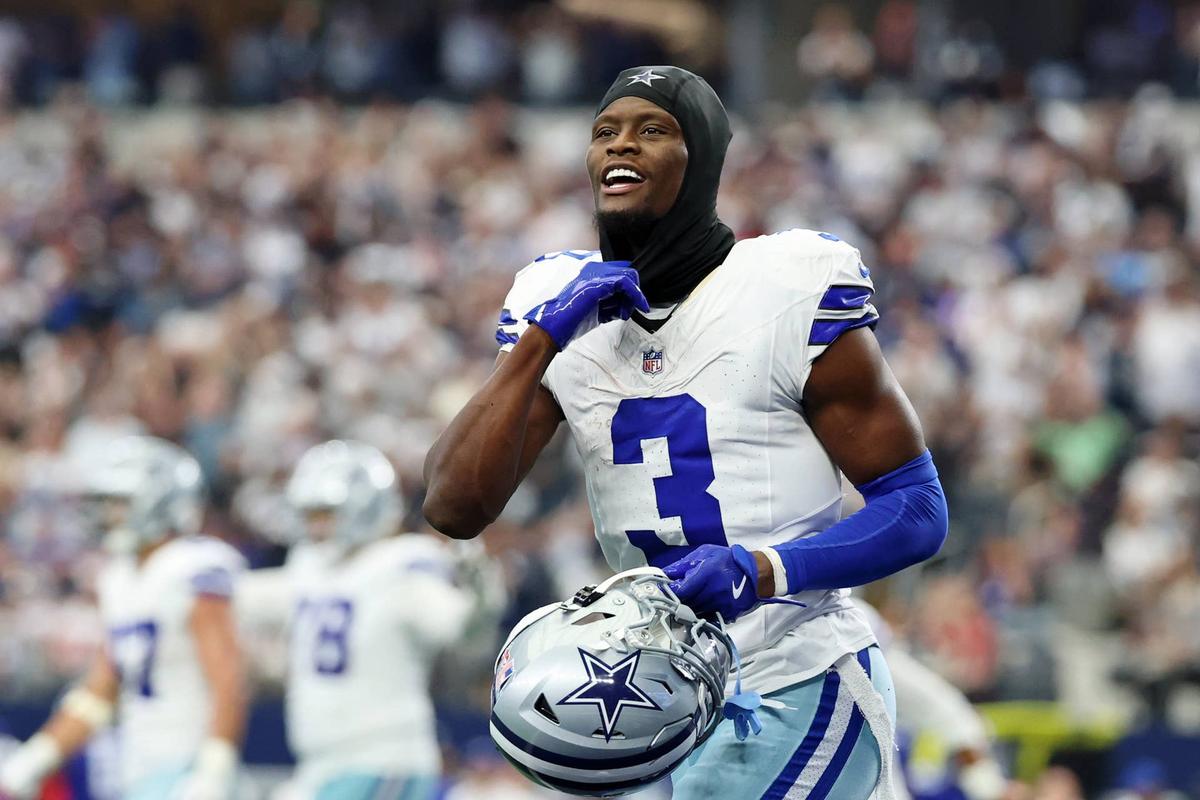  George Pickens is back for at least one more year on the franchise tag after a breakout 2025 campaign in Dallas. (Kevin Jairaj-Imagn Images) Kevin Jairaj-Imagn Images