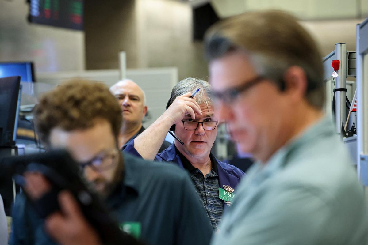 Futures-options traders work on the floor at the New York Stock Exchange's NYSE American (AMEX) in New York City, U.S., May 26, 2026. REUTERS/Brendan McDermid