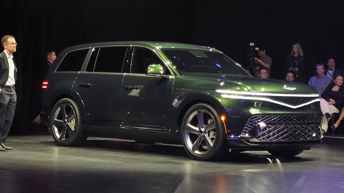 Genesis Just Unveiled Its New Flagship SUV With 657 HP and Rolls-Royce-Style Coach Doors 