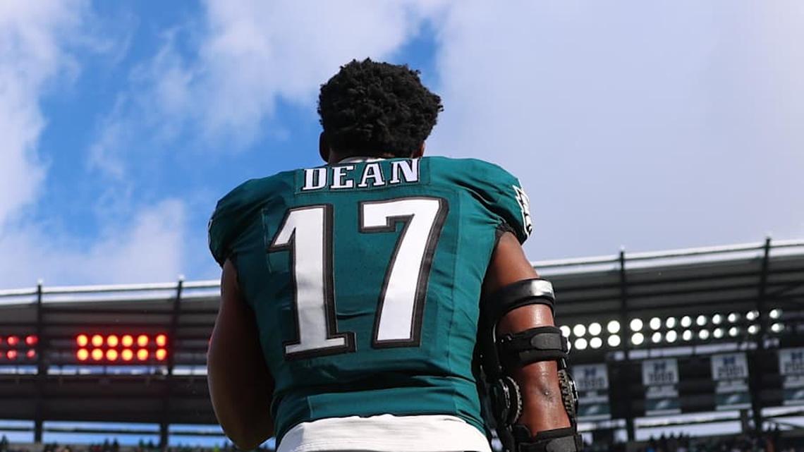  Dec 14, 2025; Philadelphia, Pennsylvania, USA; Philadelphia Eagles linebacker Nakobe Dean (17) stands during the National Anthem before the game against the Las Vegas Raiders at Lincoln Financial Field. Mandatory Credit: Bill Streicher-Imagn Images | Bill Streicher-Imagn Images 