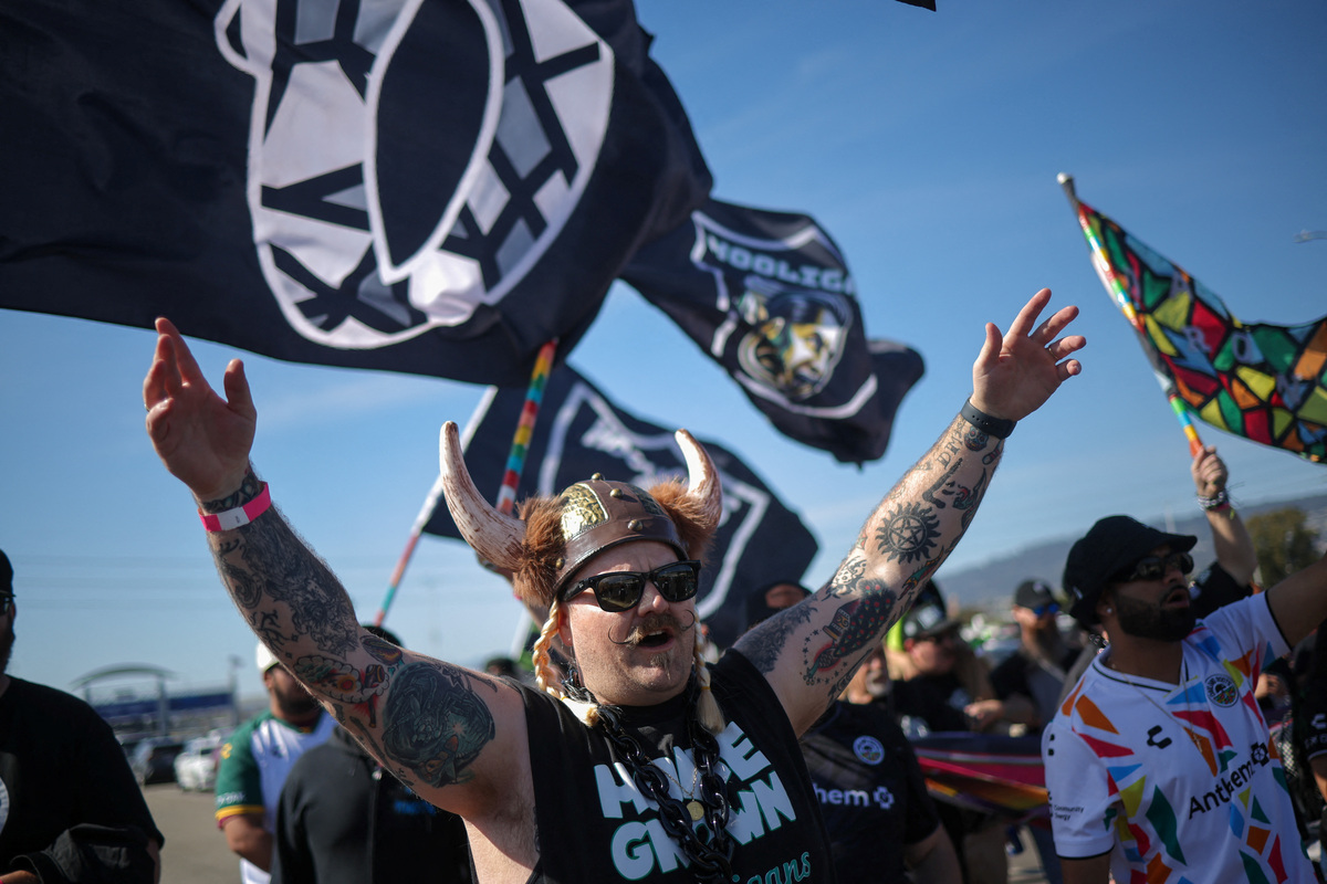 Oakland Roots SC fans arrive at the stadium before a game against Sacramento Republic FC at the Oakland-Alameda County Coliseum stadium in Oakland, California, U.S., May 16, 2026. REUTERS/Carlos Barria