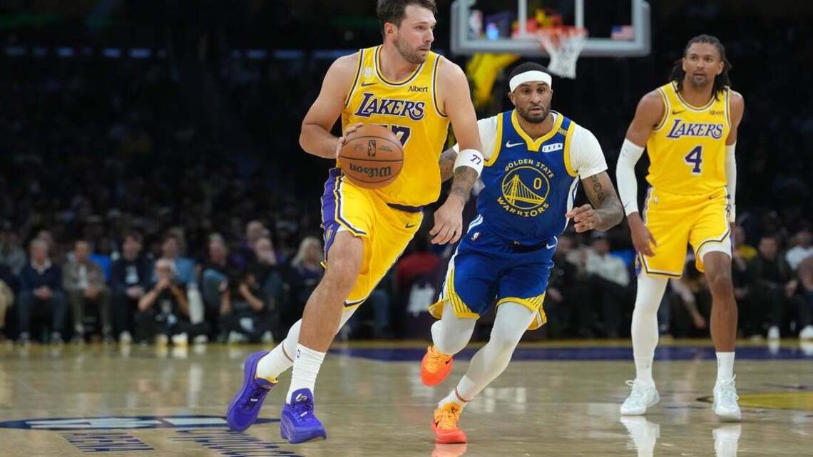 Luka Doncic, Lakers open with dominant win vs. Stephen Curry, Warriors 