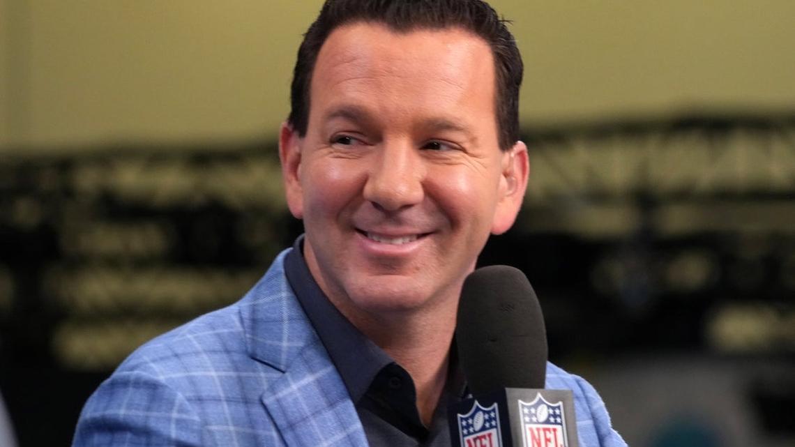 Report: ESPN, Ian Rapoport finalizing long-term contract 