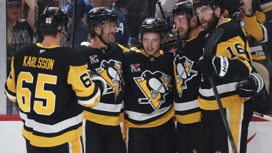 Arturs Silovs, Penguins blank Golden Knights 