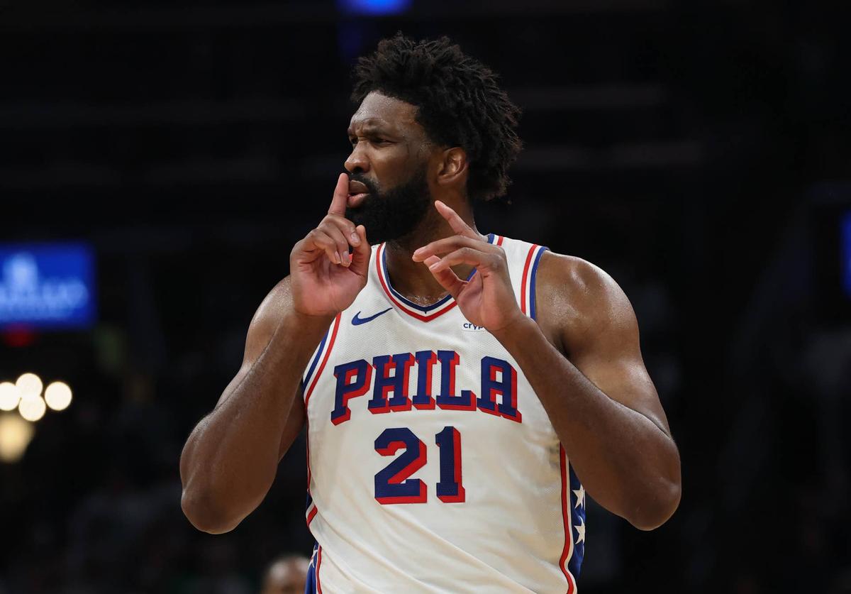  Philadelphia 76ers center Joel Embiid (21