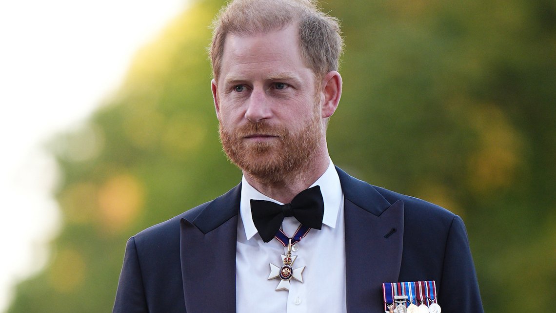 Prince Harry's Grief of Late Mom Likely Affected Family Drama, Uncle Claims 