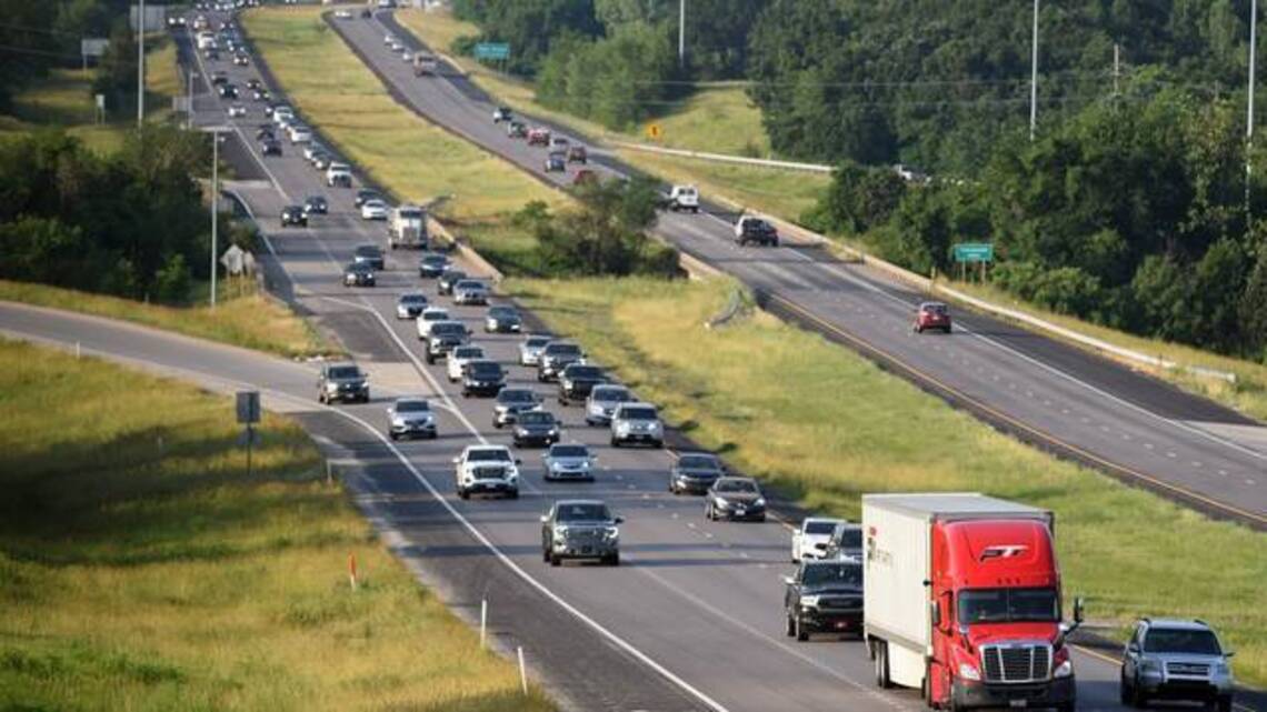 Live Kansas City traffic updates: Accidents, road closures, delays on KC-area highways 