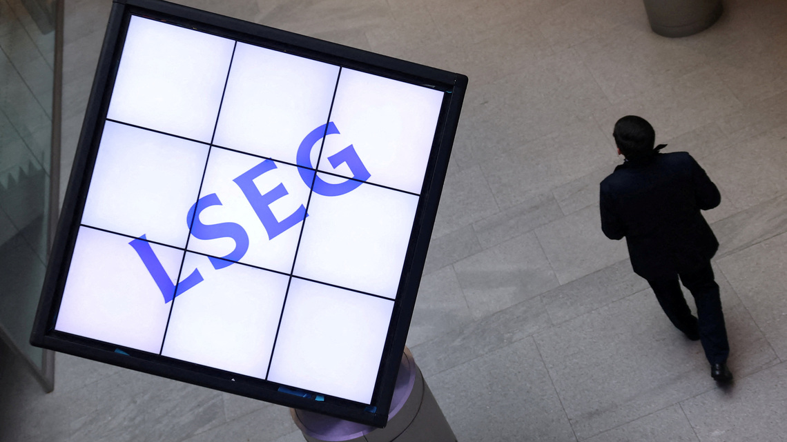 UK's FTSE 100 closes at seven-week high on fiscal reassurance, defensive buying 