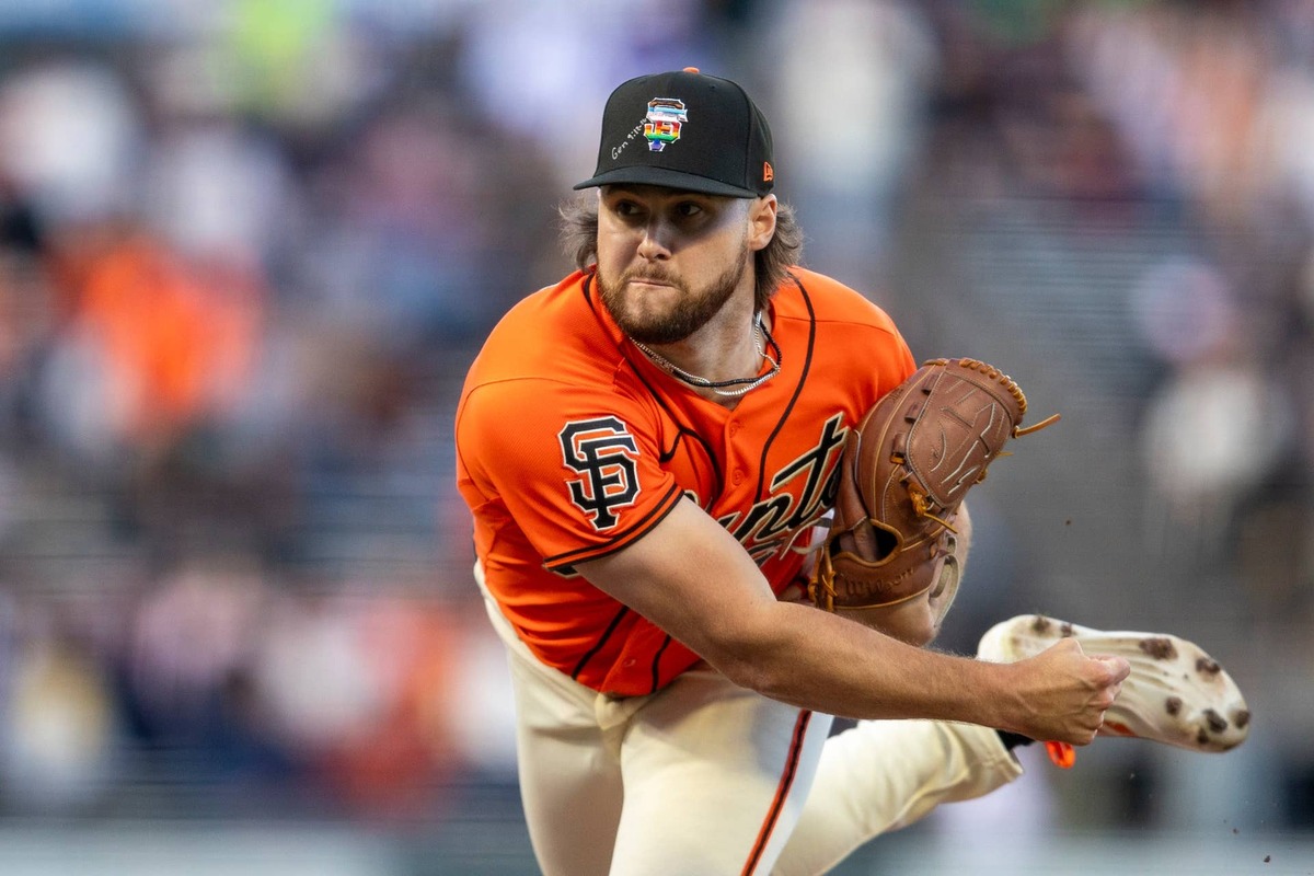  Jun 12, 2026; San Francisco, California, USA; San Francisco Giants starting pitcher Landen Roupp (65) throws against the Chicago Cubs during the first inning at Oracle Park. Mandatory Credit: John Hefti-Imagn Images 