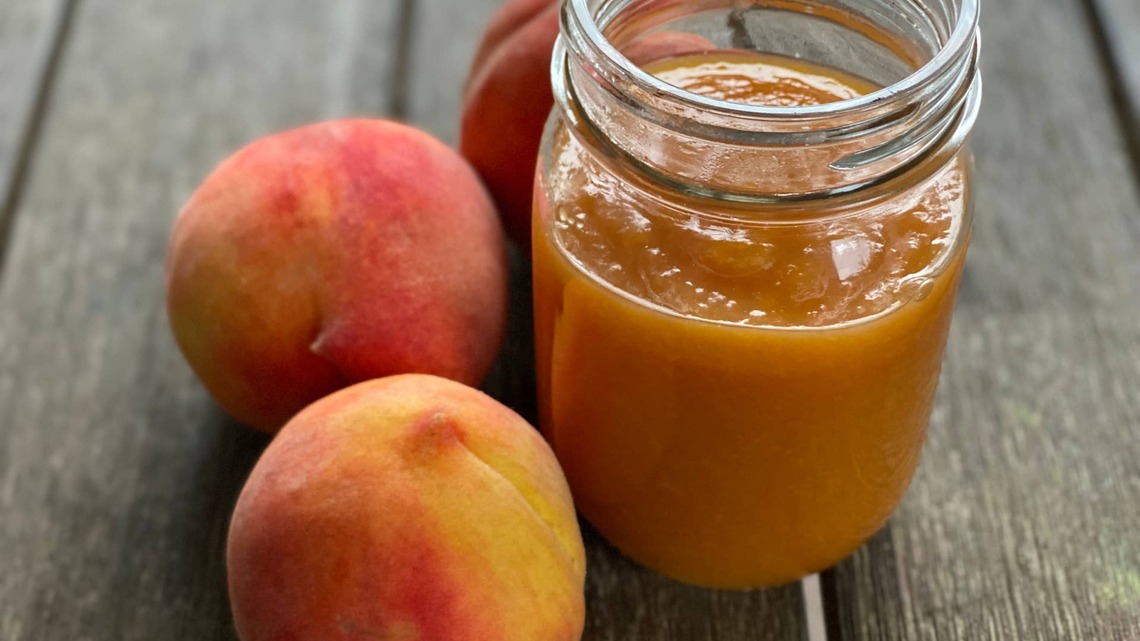 This 5-Ingredient Peach Butter Is Made for Your Slow Cooker 