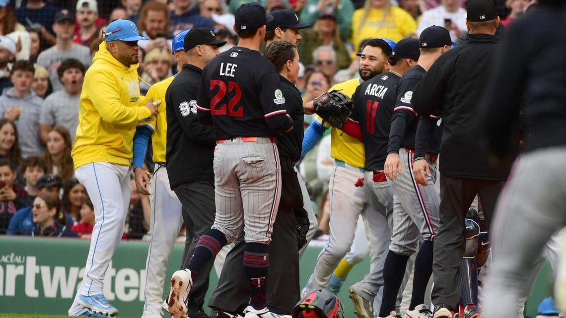 Twins' 12-hit attack helps Taj Bradley handle Red Sox