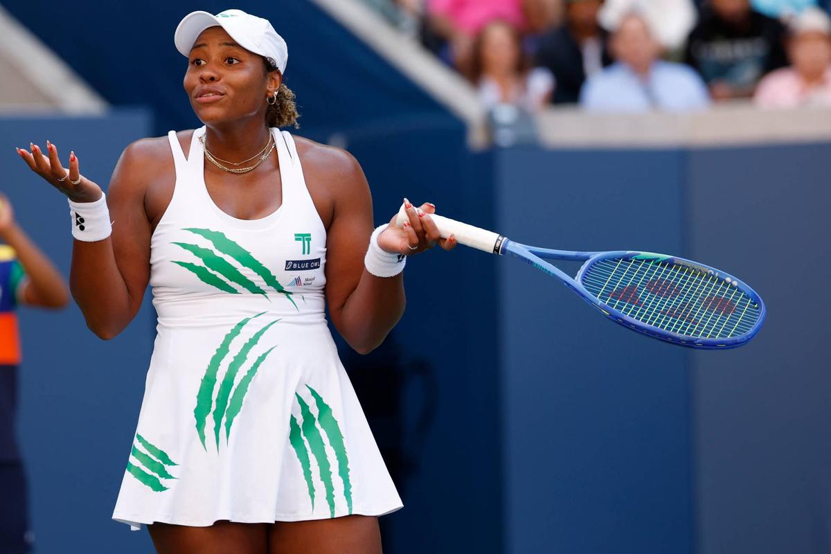  Aug 31, 2025; Flushing, NY, USA; Taylor Townsend (USA) reacts after missing a shot against Barbora Krejcikova (CZE) (not pictured) on day eight of the 2025 US Open tennis championships at Billie Jean King National Tennis Center. Mandatory Credit: Geoff Burke-Imagn Images 