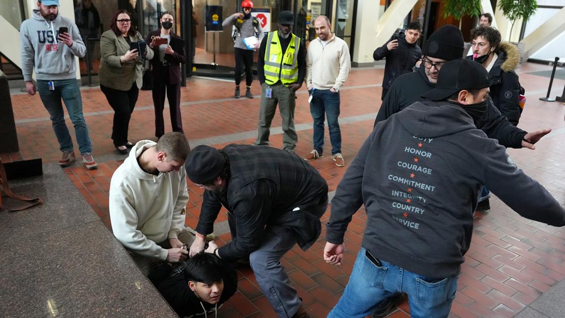 Judge releases man at center of chaotic arrest in Minnesota's Hennepin County Government Center, rejects federal arguments 