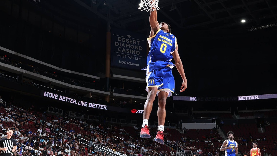 Michigan's Title Defense Takes a Hit as 5-Star Freshman Brandon McCoy Jr. Tears ACL Overseas 