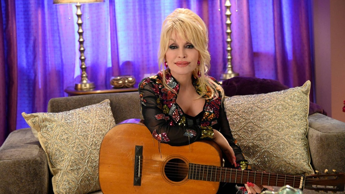 Dolly Parton's Little-Known Vacation Hideaway Is for Sale-and It Still Has Her ‘Wig Room' 