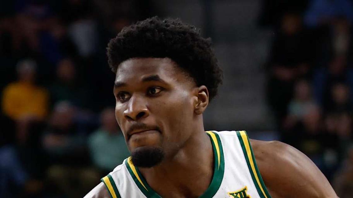  Feb 24, 2026; Waco, Texas, USA; Baylor Bears guard Tounde Yessoufou (24) drives to the basket against Arizona Wildcats forward Tobe Awaka (30) during the first half at Paul and Alejandra Foster Pavilion. Mandatory Credit: Chris Jones-Imagn Images | Chris Jones-Imagn Images 