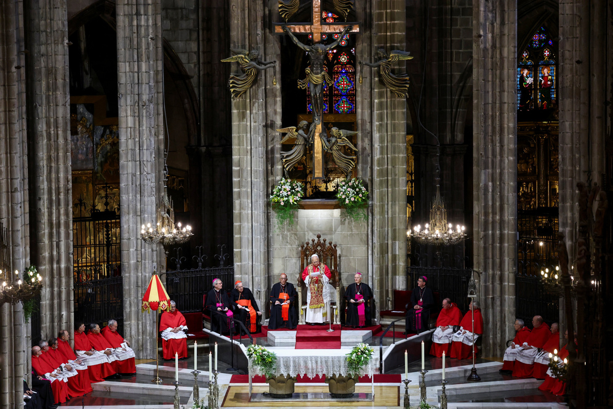 Pope Leo XIV attends the midday prayers at the Cathedral of the Holy Cross and Saint Eulalia, during his apostolic journey, in Barcelona, Spain, June 9, 2026. REUTERS/Yara Nardi